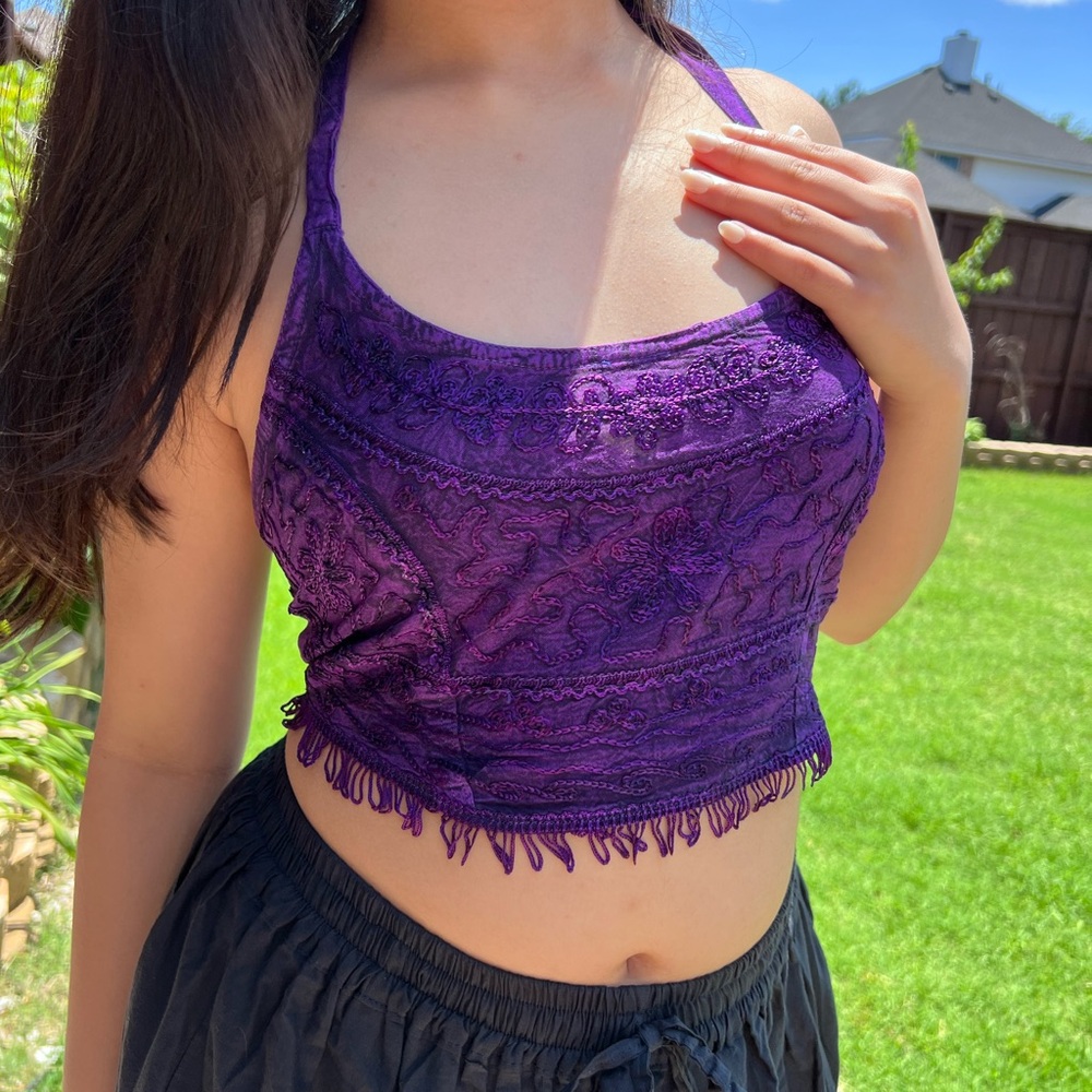 Open Back Halter Crop Top - Picture 3 of 12